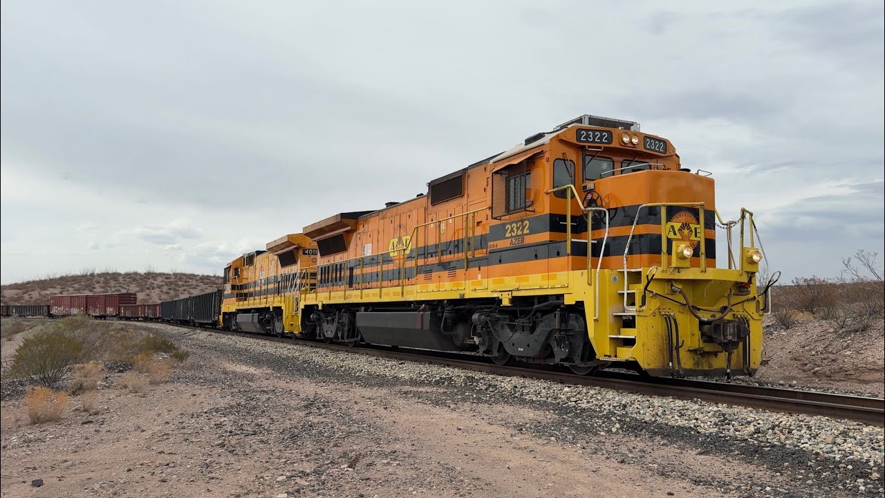 AZER 2322 B39-8 Leads Arizona Eastern Manifest out of Clifton, AZ