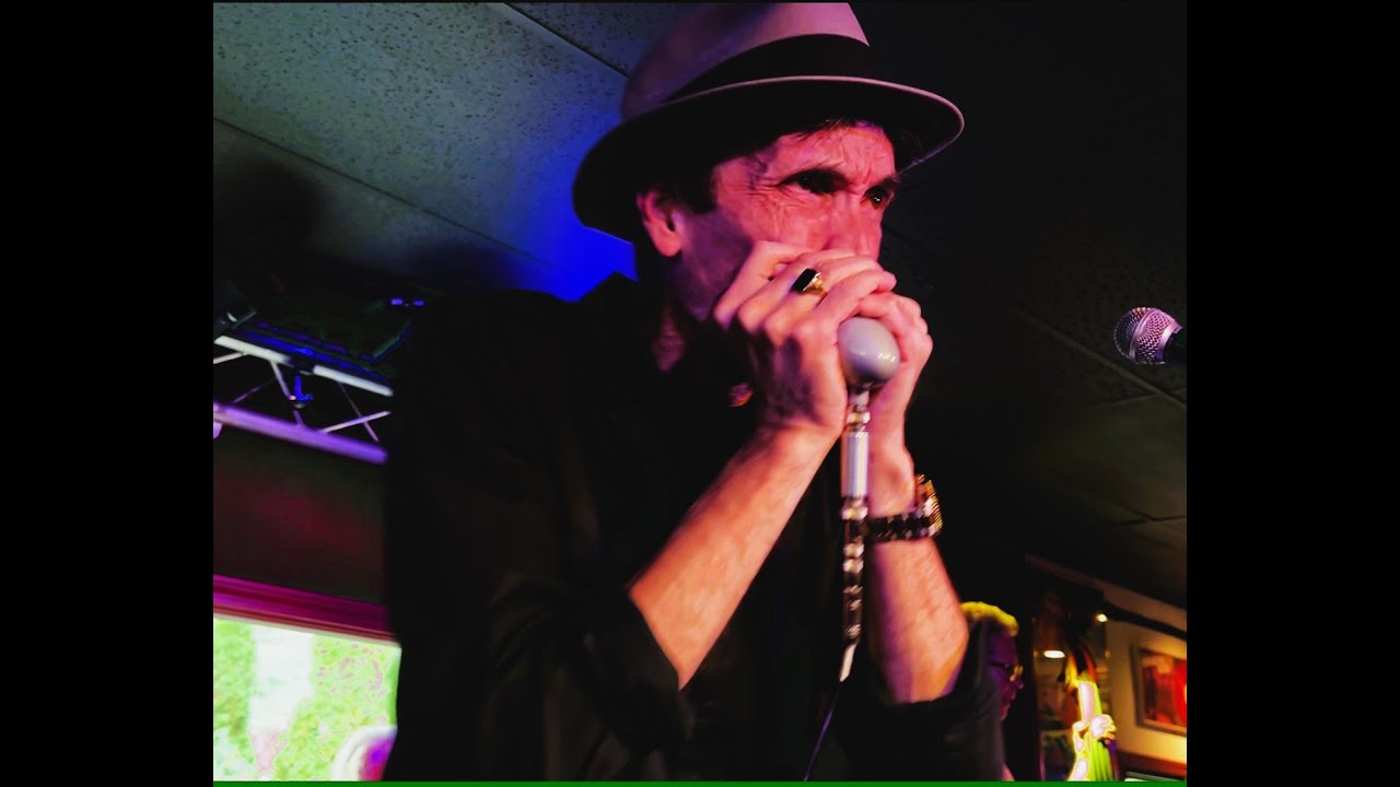 Paul Barry BLuES Band 