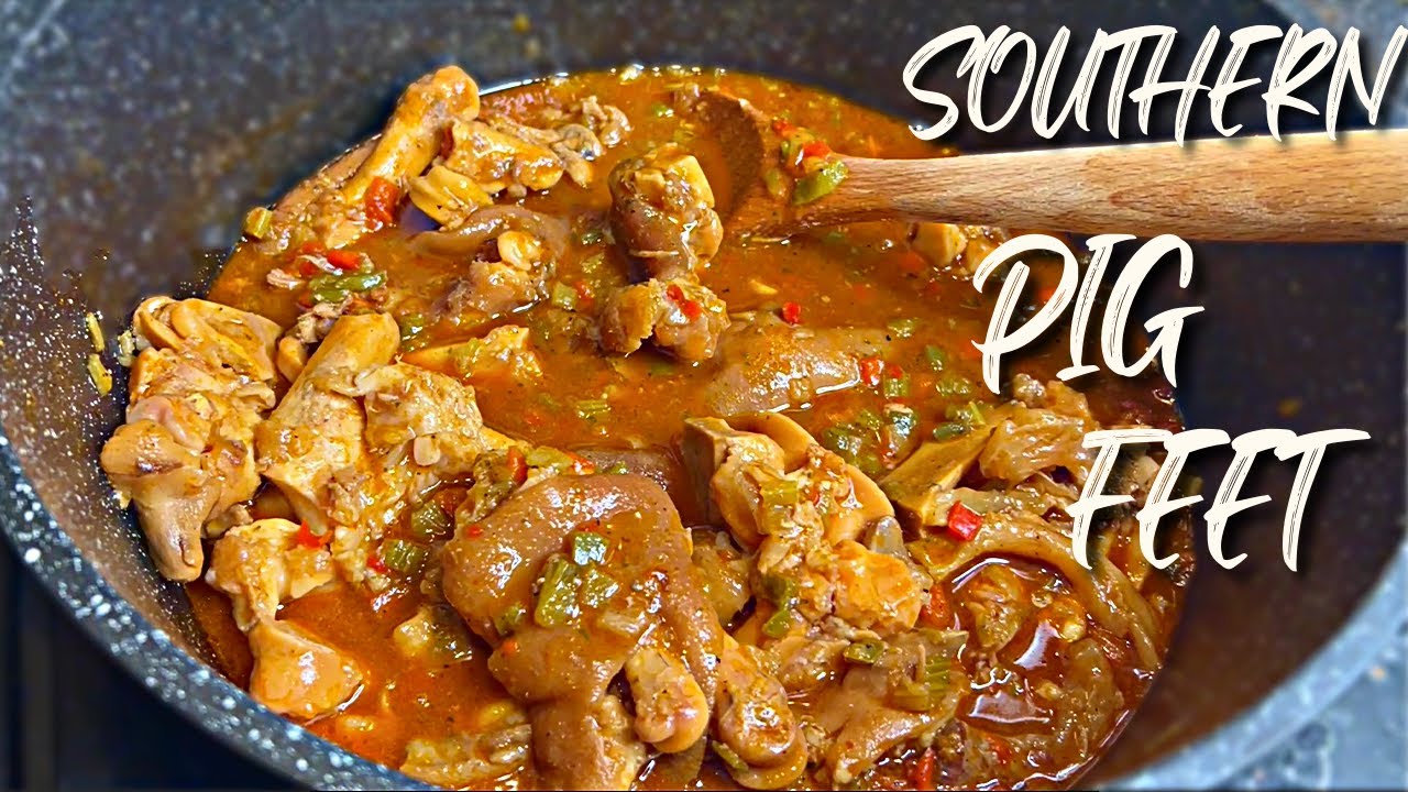 MOUTH-WATERING SOUTHERN PIG FEET RECIPE THAT WILL HAVE YOU LICKING YOUR FINGERS!!!