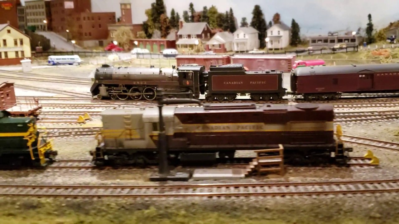 MODEL TRAINS HO Scale Vermont & Essex New England 1950s Steam Era Layout