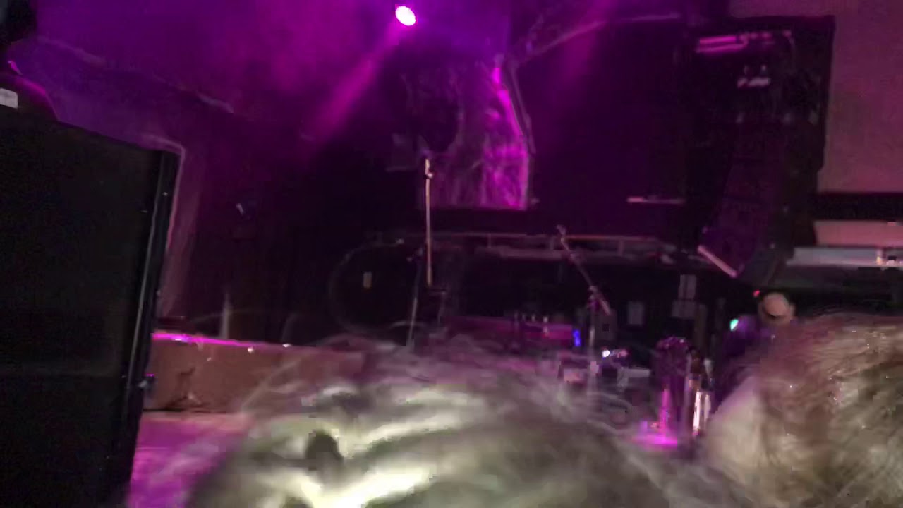 Max and Harvey- Trade Hearts 28.10.18
