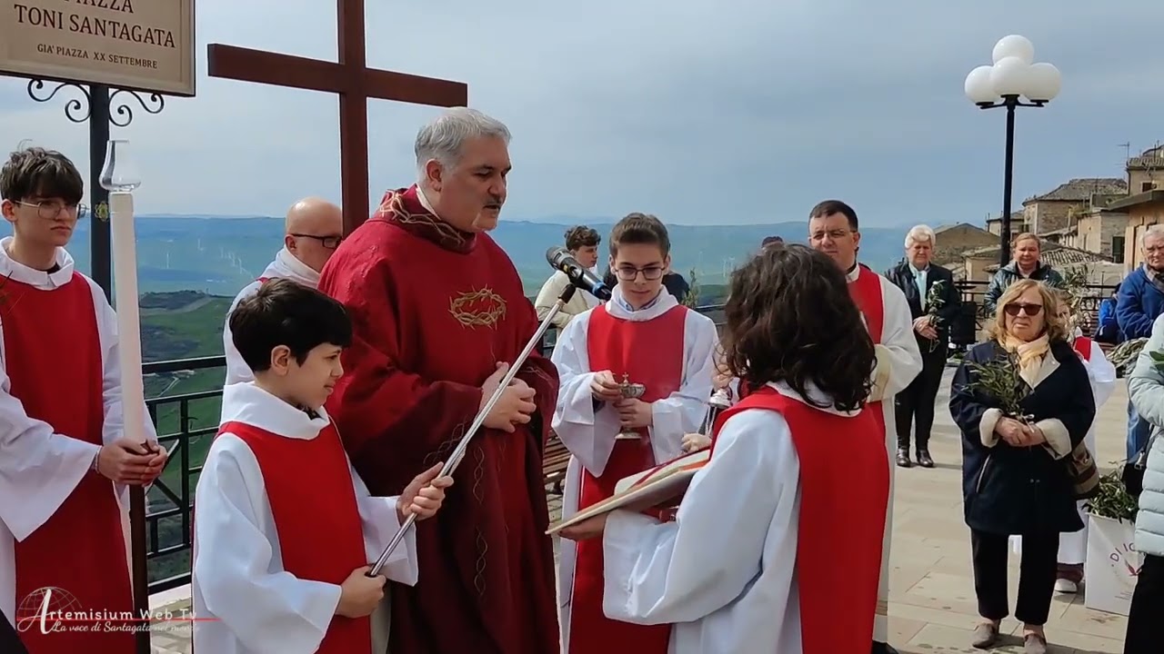 Sant' Agata di Puglia Domenica 13 Aprile 2025 Benedizione delle Palme Piazza Toni Santagata