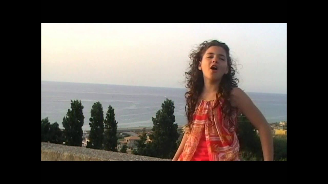Arisa - Controvento (cover) Desirè Assenza (10 anni)