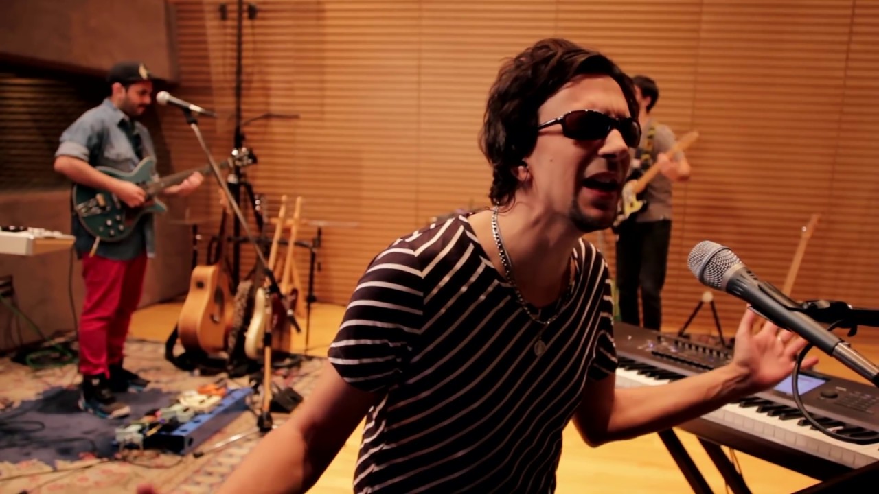 Aeropiano Studio Session - Tu Perfume