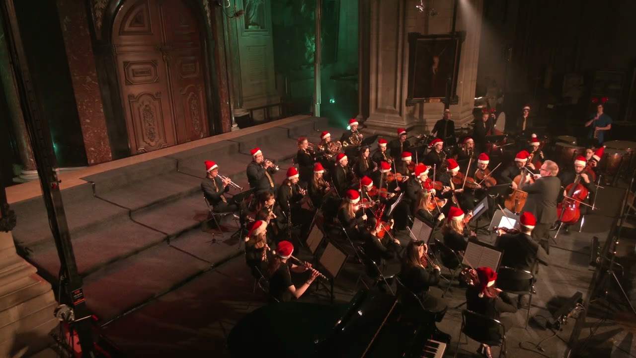 Holiday Mashup | Patrick Roszell