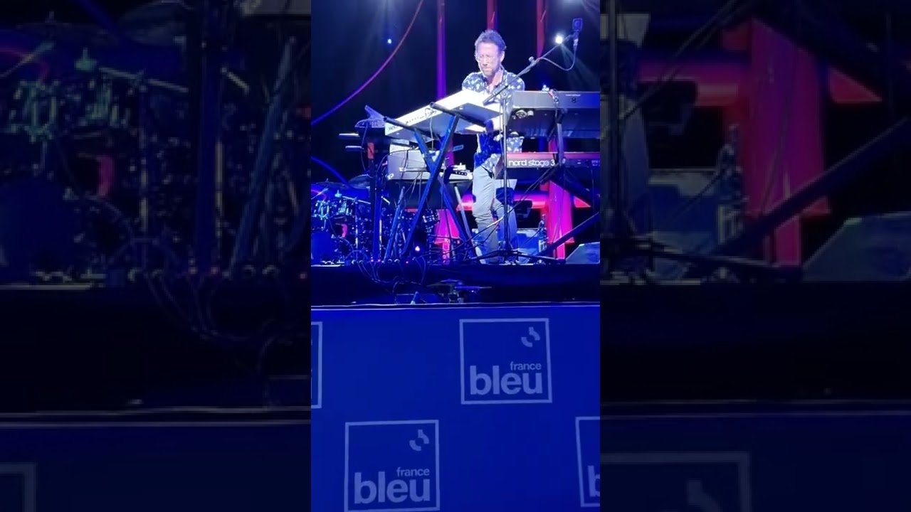 Snarky Puppy - what about me (live at jazzajuan)