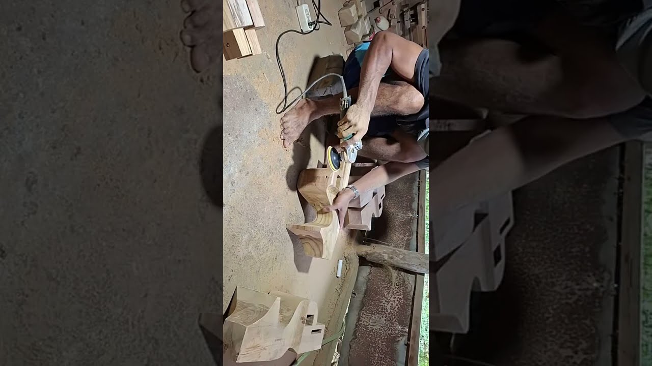 Mengamplas kaki meja garengan