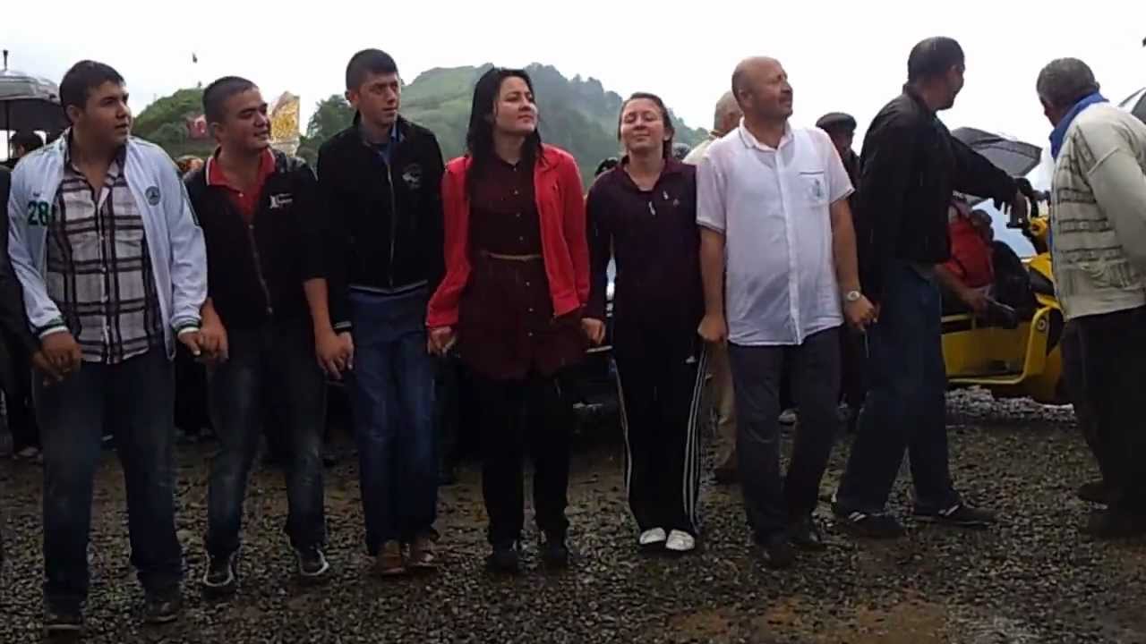Esenli Köyü KURTBELİ  ŞENLİĞİ