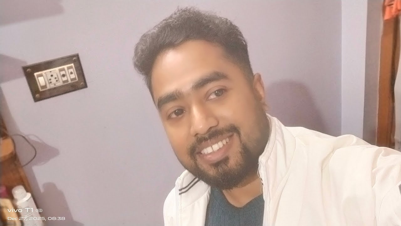 pinku's short video is live!চলে এসো সবাই আড্ডা দিতে। আমি তো রেডি