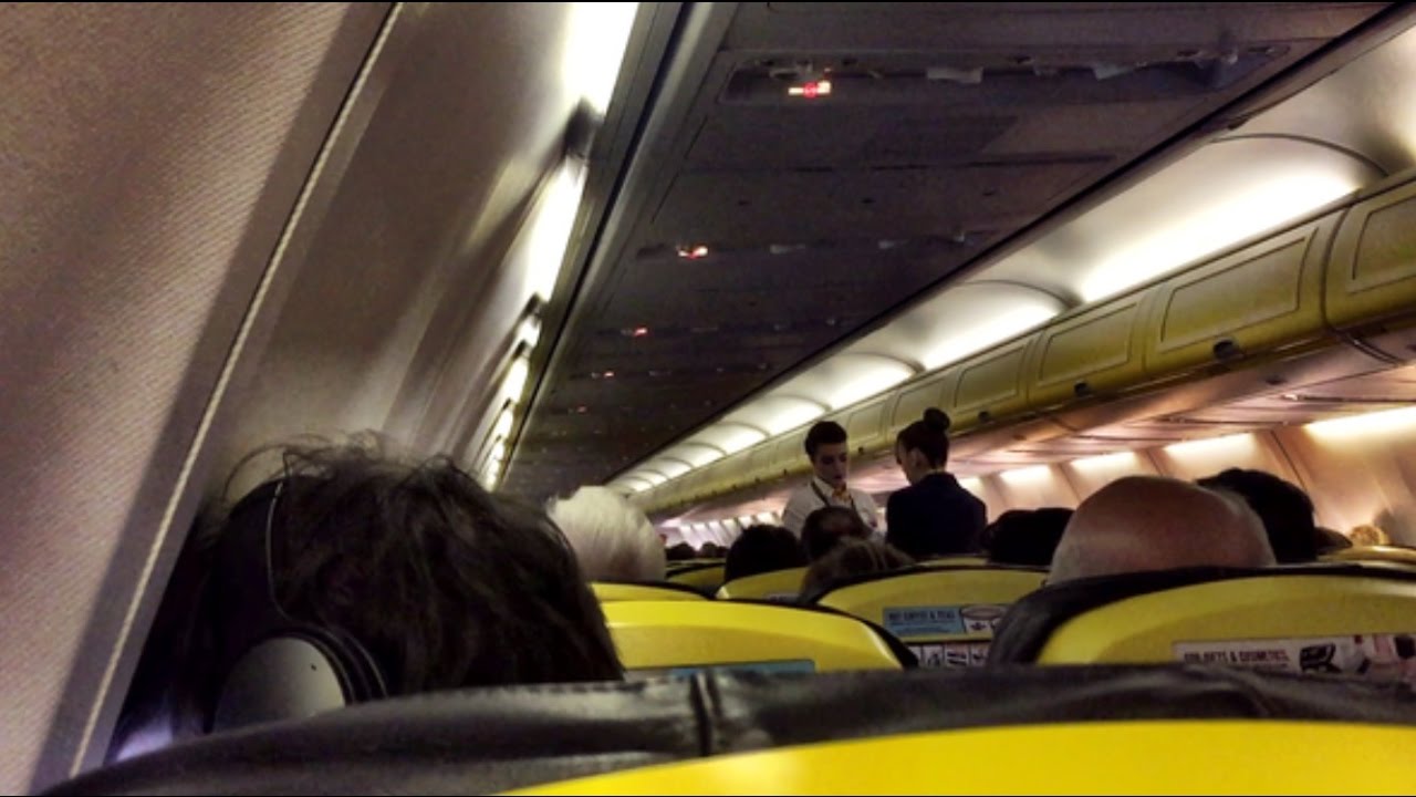 RYANAIR 737-800 | LONDON STANSTED - CITY OF DERRY