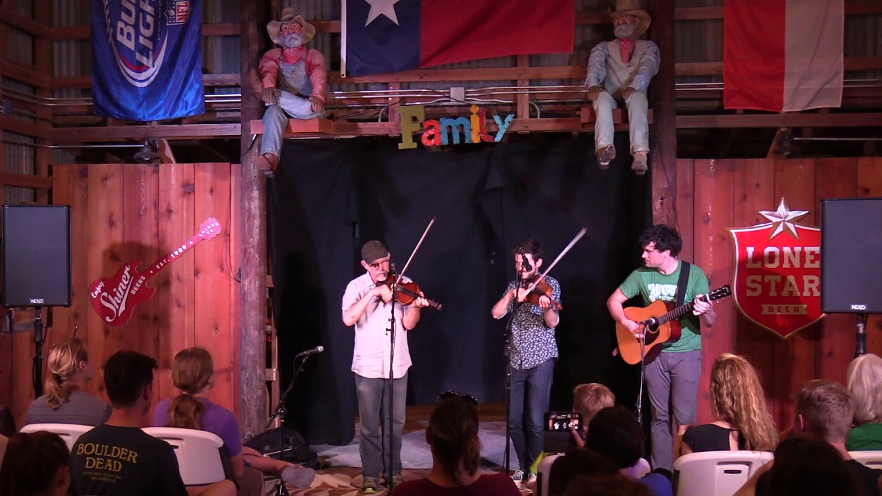 Bruce Molsky, Alex Hargreaves & Jordan Tice-Garfields Blackberry Blossom at Live Oak Fiddle Camp '18