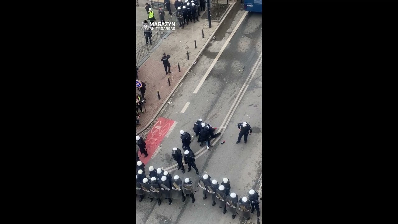 SKANDALICZNA INTERWENCJA POLICJI NA PROTEŚCIE ROLNIKÓW 06.03.2024