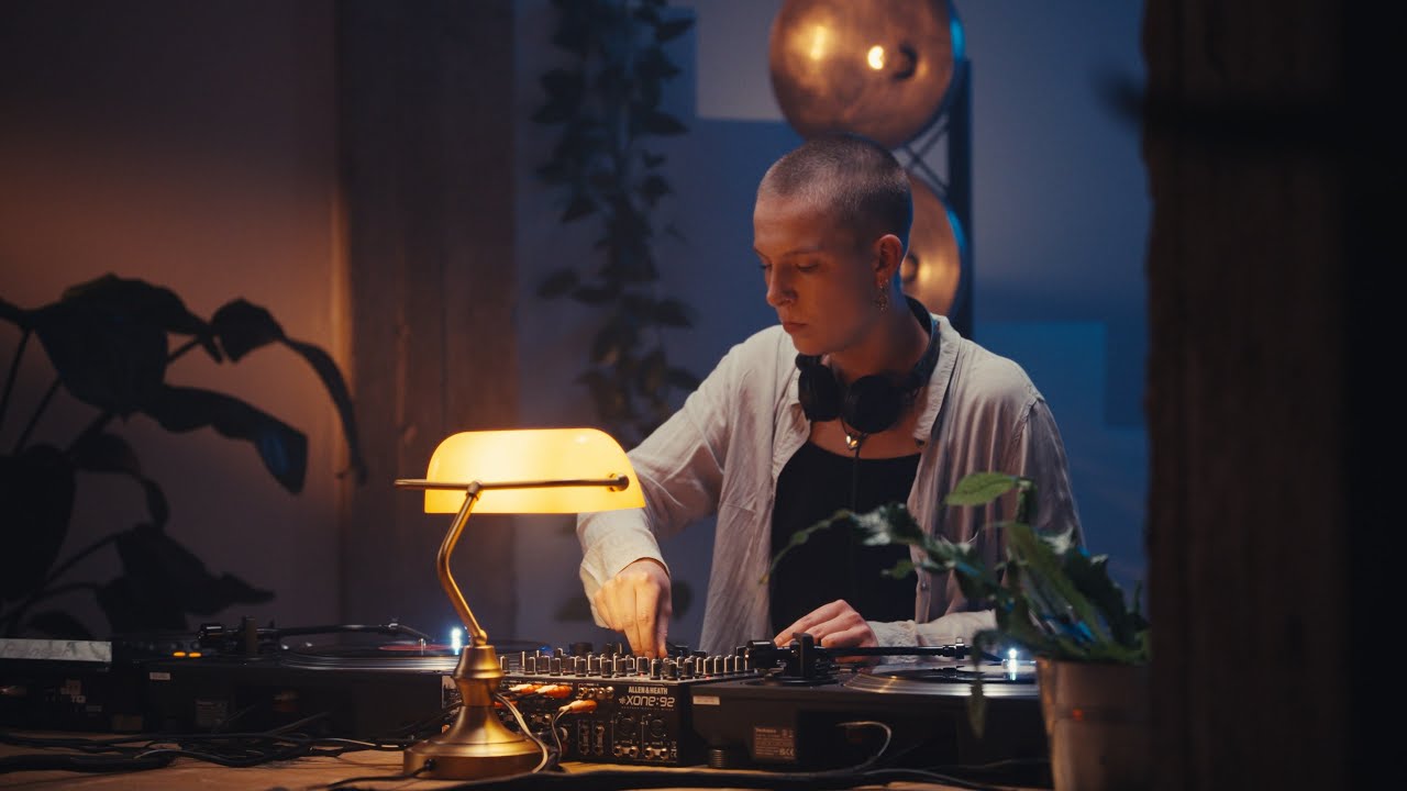 Deep Progressive House DJ Set – BERGEN | SUB:SESSION 001 @ Studios4C