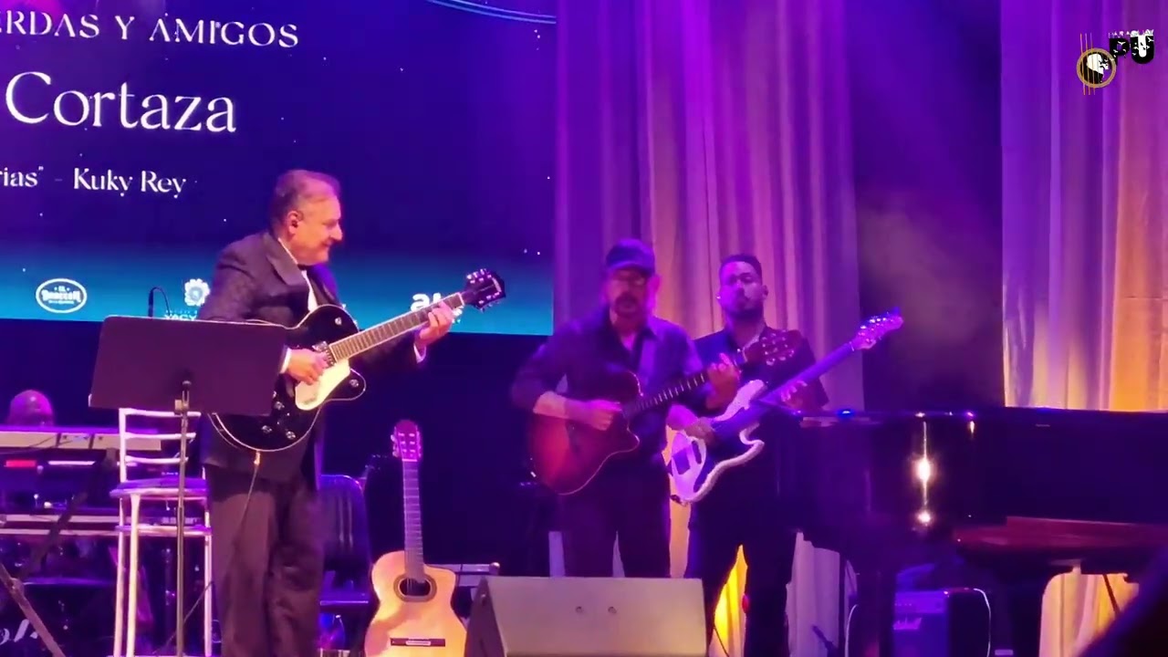 Memorias - Dani Cortaza (En vivo)