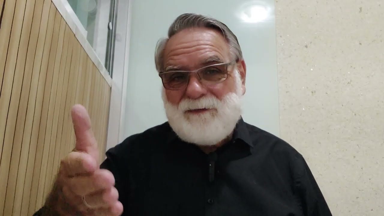 Jesus quer o melhor pra você! Entregue sua vida a Ele! 