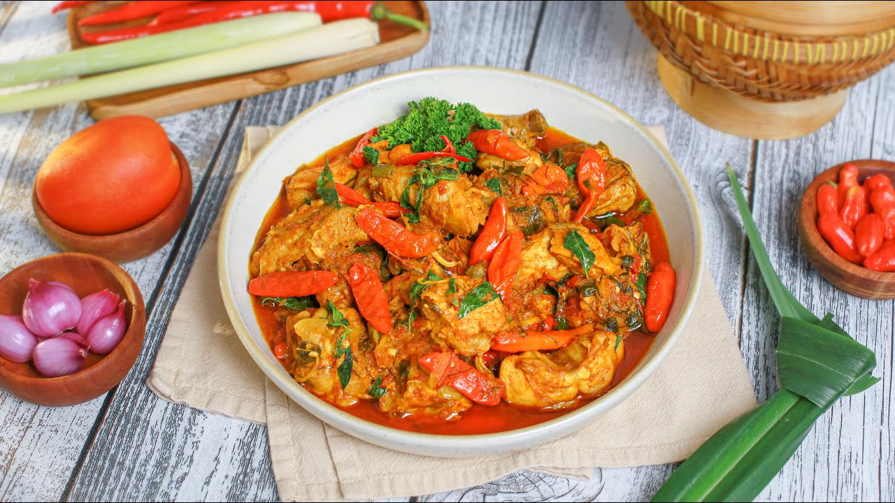 Woku Belanga Ayam - Masakan Bercita Rasa Manado yang Autentik