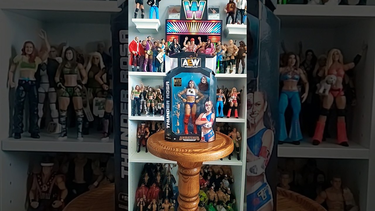 AEW Unmatched Series 7 Thunder Rosa RARE 1 of 3000! 