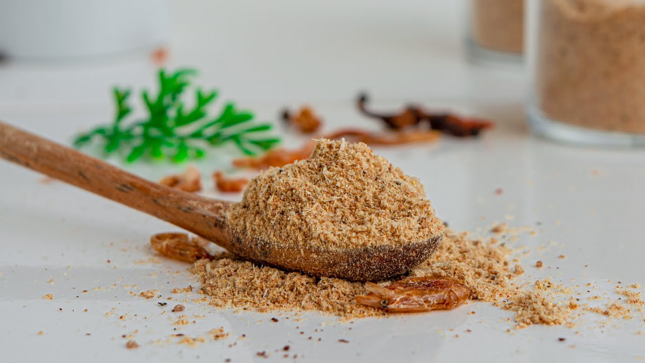 THE CRAYFISH SEASONING THAT'S A FLAVOR BOMB