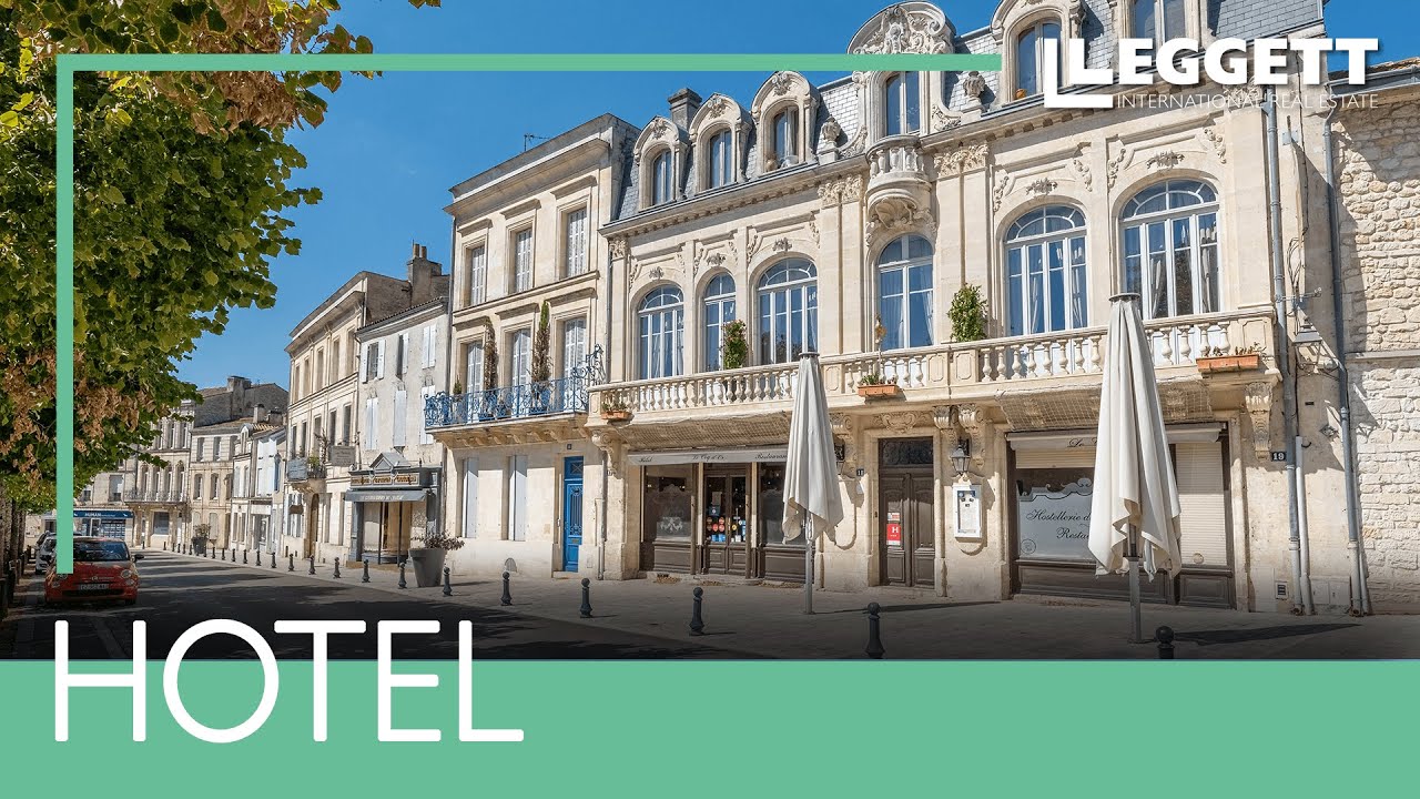 Stunning hotel and restaurant with apartment in the heart of Jonzac, Charente-Maritime - Ref. A15648