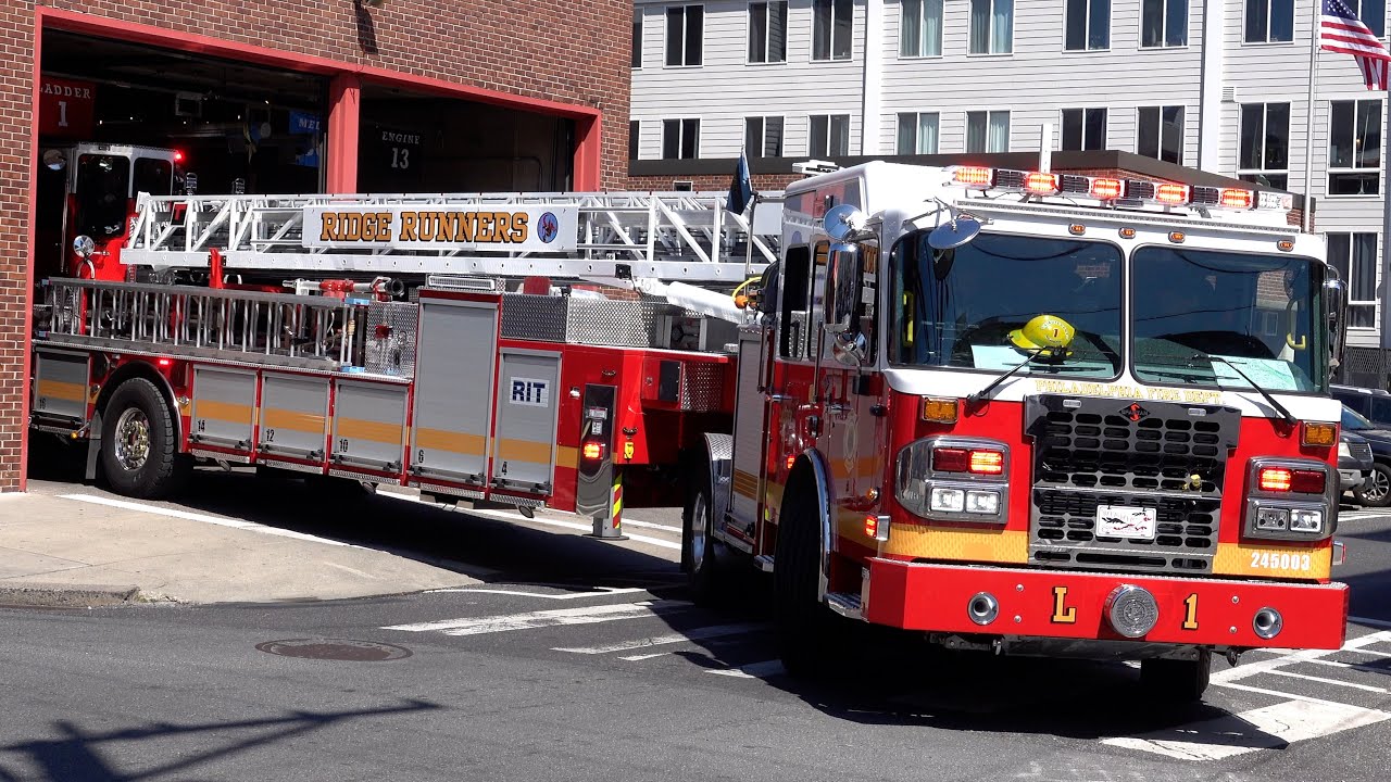 Philadelphia Fire Department *NEW* Ladder 1 Responding