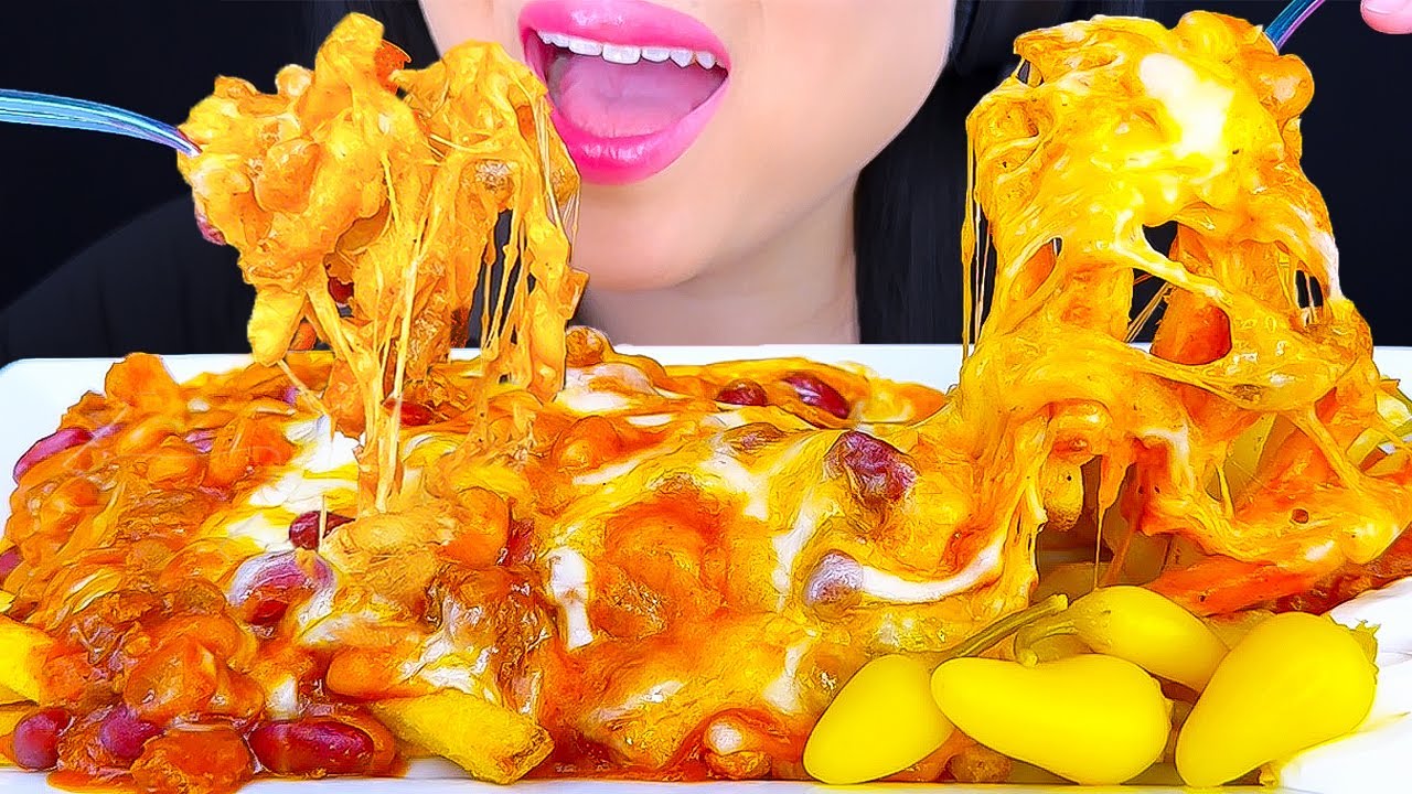 ASMR TRIPLE CHILI CHEESE FRIES | EATING SOUNDS | EATING SHOW | ASMR Phan