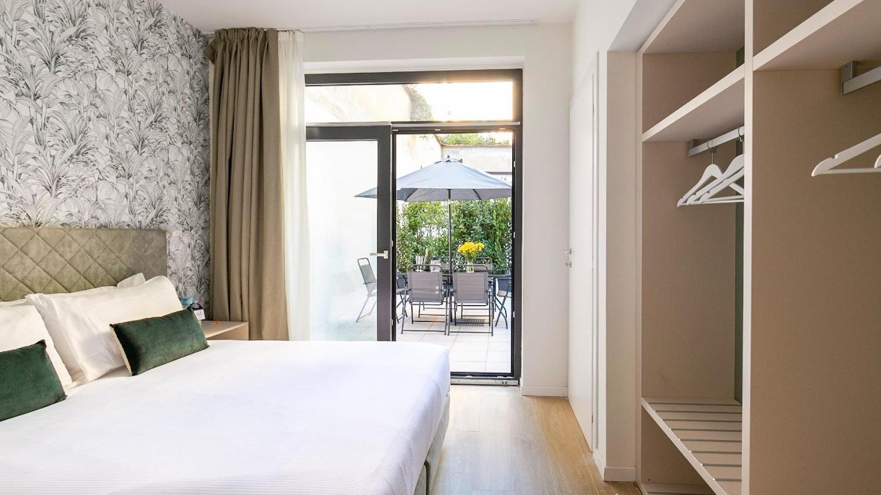 Aiello Hotels - CityLife Apartments | Milan, Italy | Hotel Review 🏩