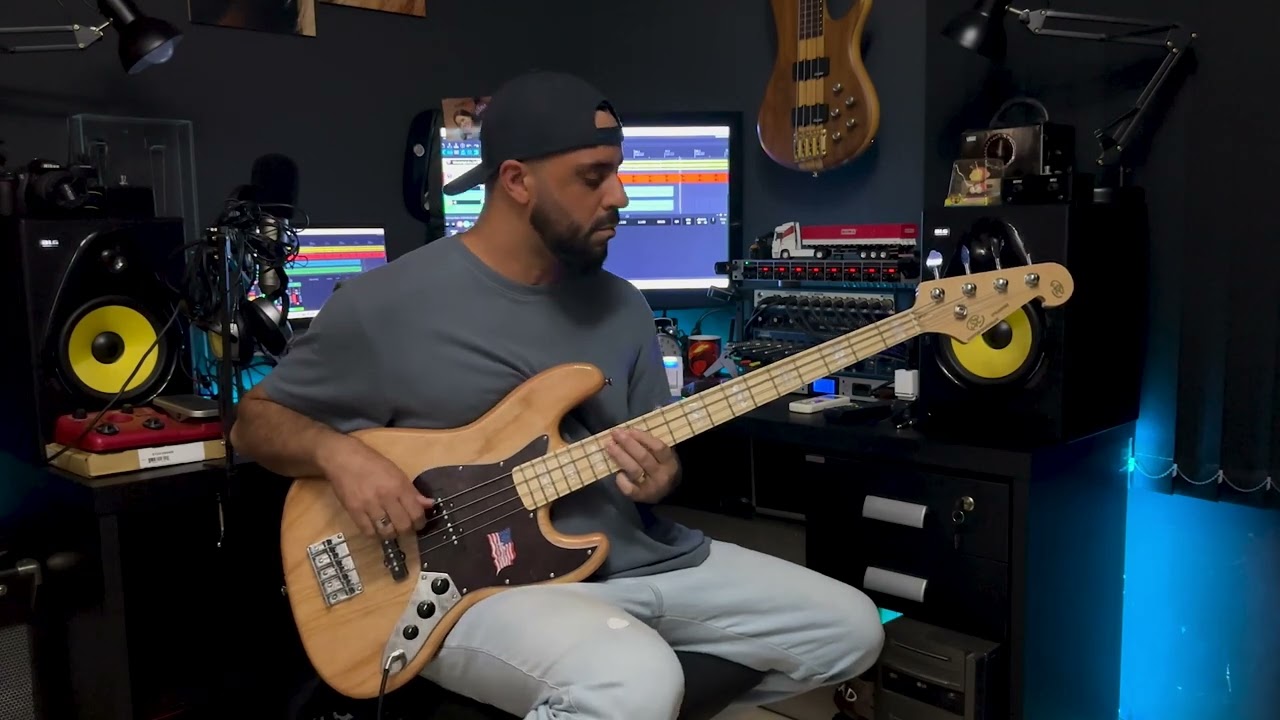 Os que Confiam - Fernandinho - (Bass Cover)