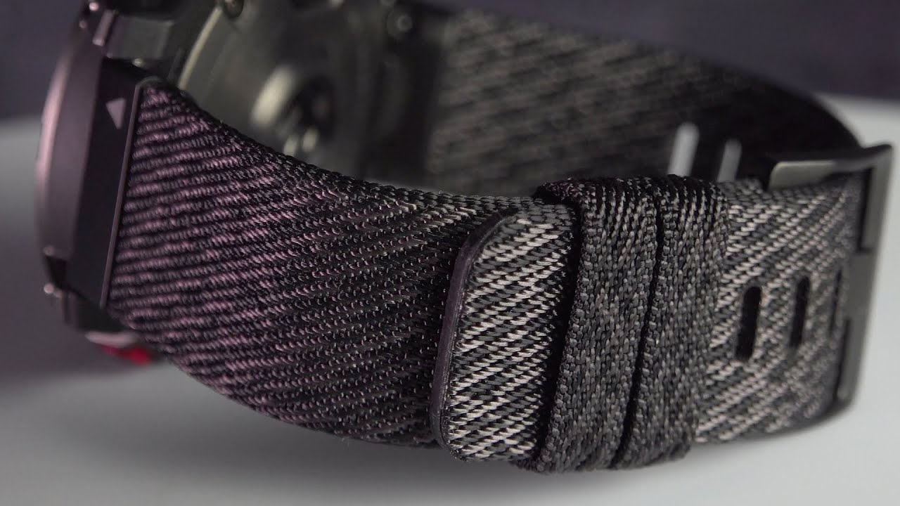Déballage du bracelet Garmin QuickFit en Nylon Noir