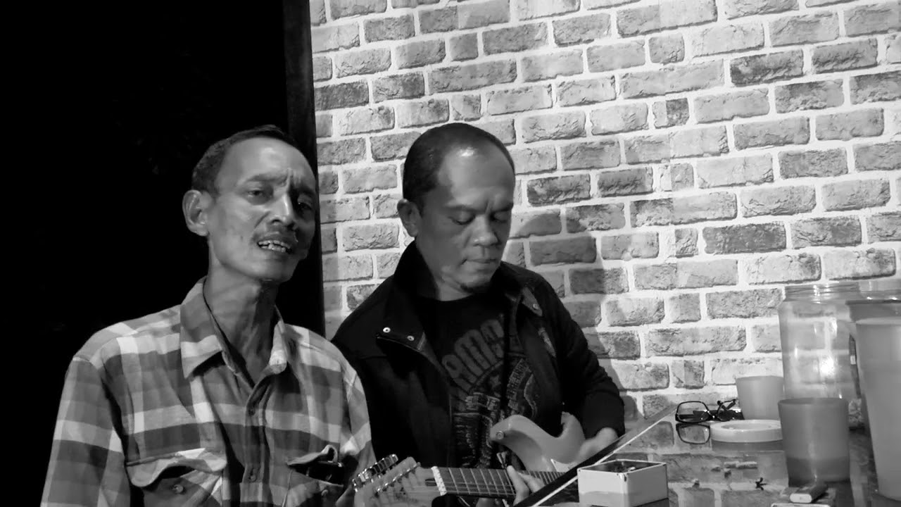 KENANG DAKU DALAM DOAMU - Mustar keroncong