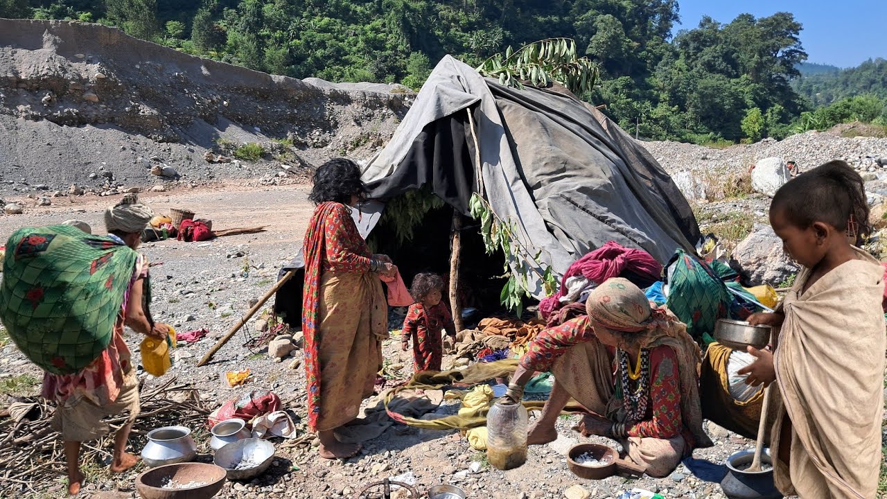 Himalayan nepali shepherd life | Traditional shepherd food cooking in village | village kitchen |