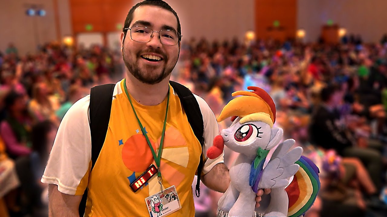 Everfree Northwest 2025 - So Many Ponies! - Convention Vlog