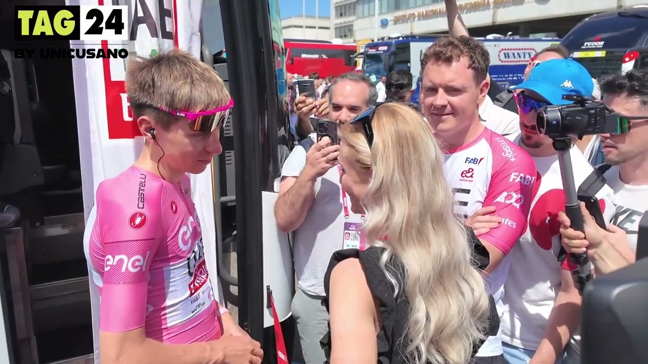 Giro D’Italia 2024, il vincitore Tadej Pogacar bacia la fidanzata Urska prima della partenza finale