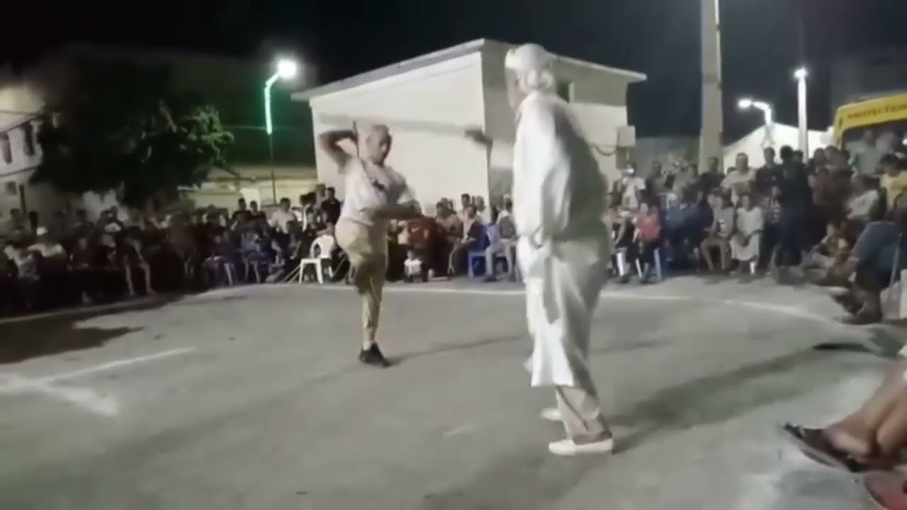 العصا التقليدية مع الشيخ عبدالقادر رمضاني و مجموعة من الشيوخ حفل البرج معسكر Algérien Combat Stick