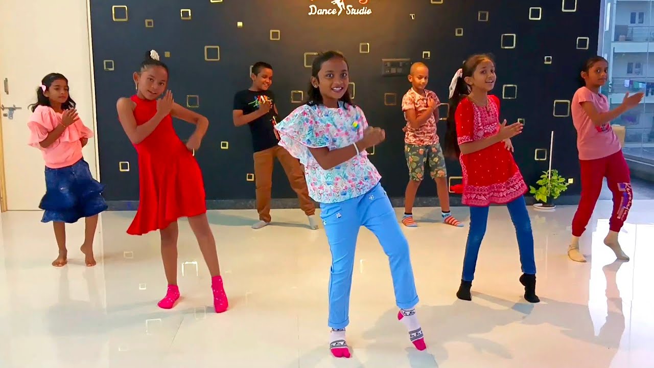 Love you Zindagi | Dance Cover | Shivapriya Dance Studio