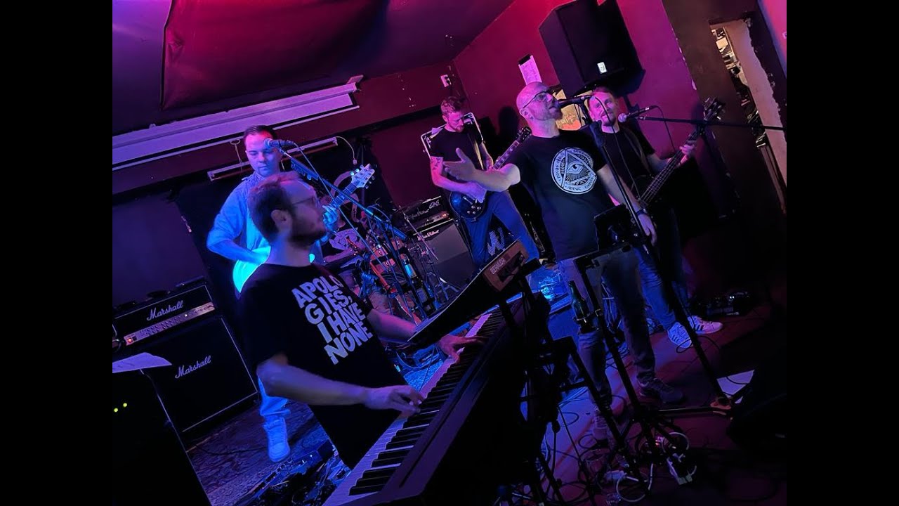 Kompass B - Live im Lion City-Pub