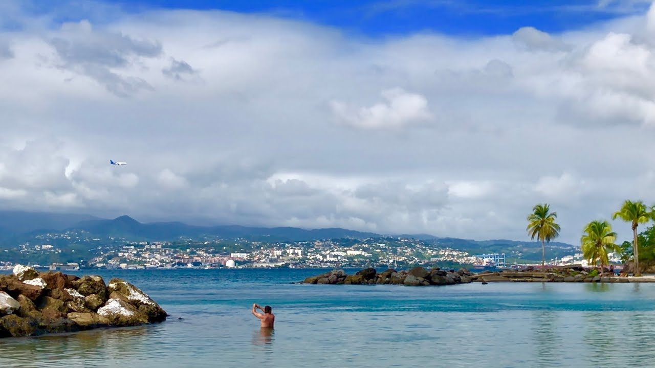 Martinique Pointe du Bout Beach & Plane Spotting