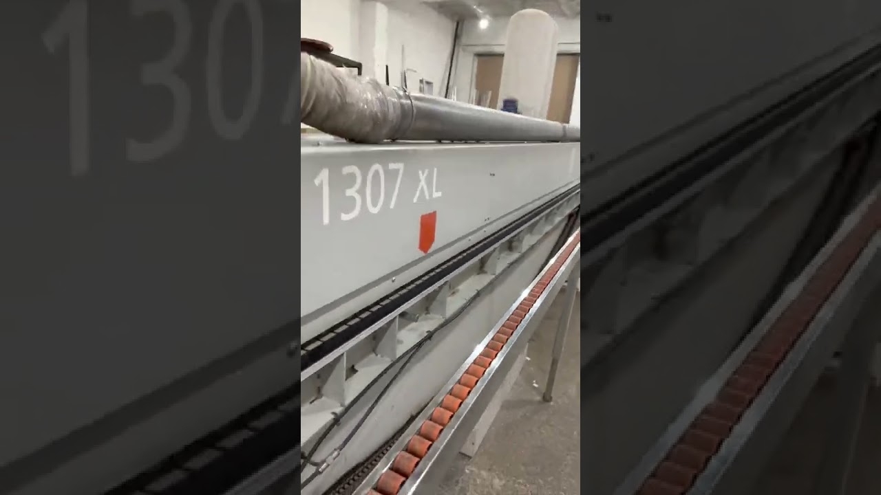 Наш кромкооблицовочный станок Holz-her Auriga 1307xl.