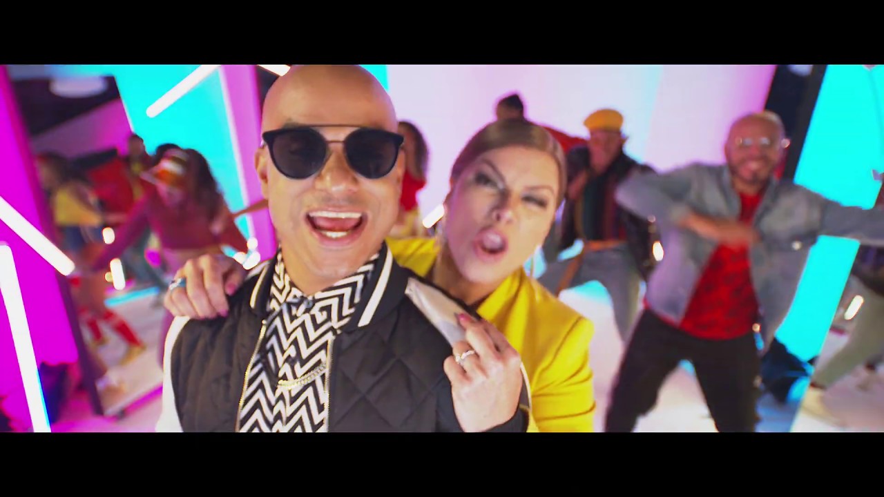 Michael Stuart X Olga Ta&ntilde;on - Me Enamore [Tropical Urbano Remix] (Video Oficial)
