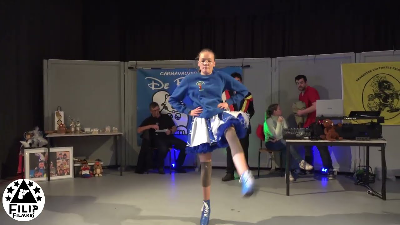 dans van dansmarieke Van de groep Zonder klank , gene drank van Wolfsdonk Brabant