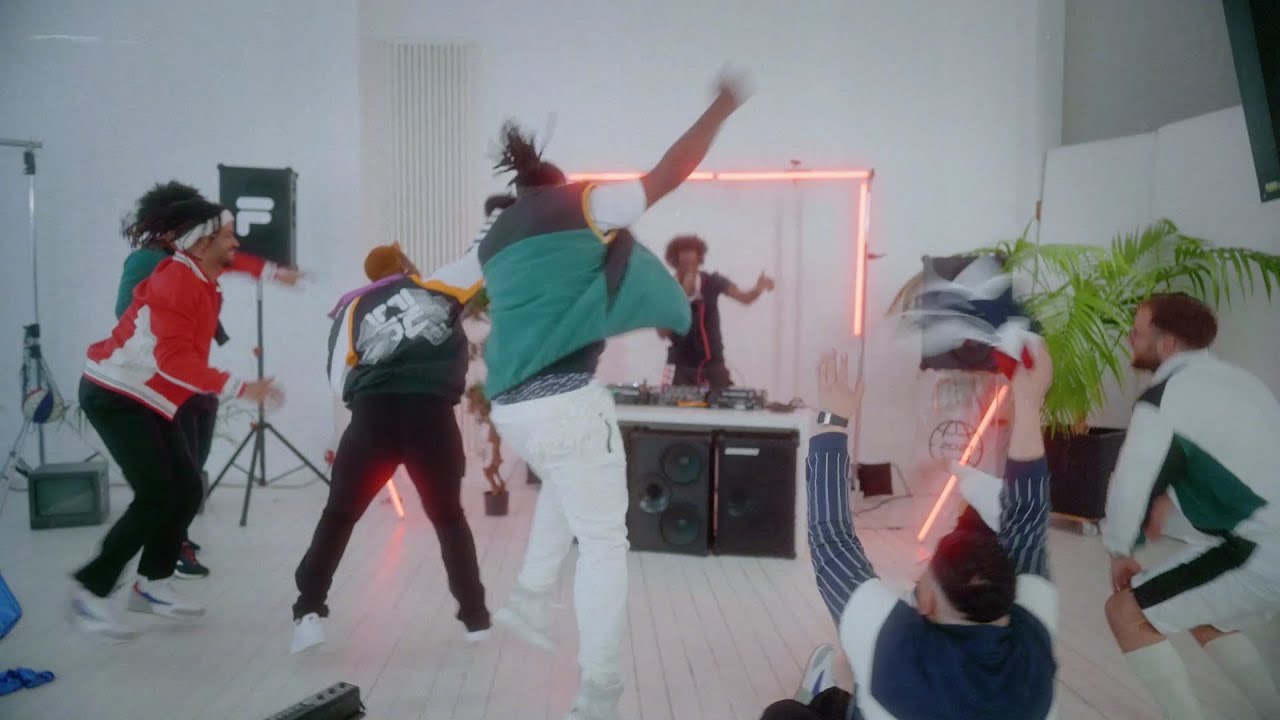Orange Peel Performed at Swim Good X FILA