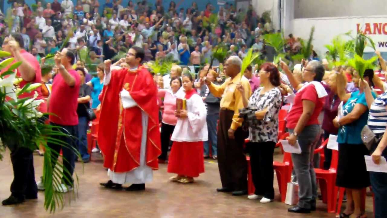 Canto de Entrada Missa de Ramos 2012 Paróquia São Roque Guarulhos SP Brasil