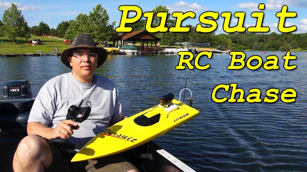 Pursuit RC Boat Chase