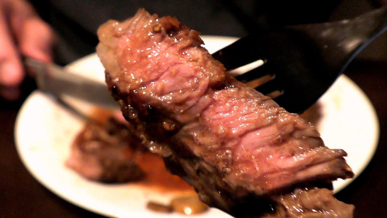 ASMR: Eating a Rib-Eye Steak with Sauteed Mushrooms