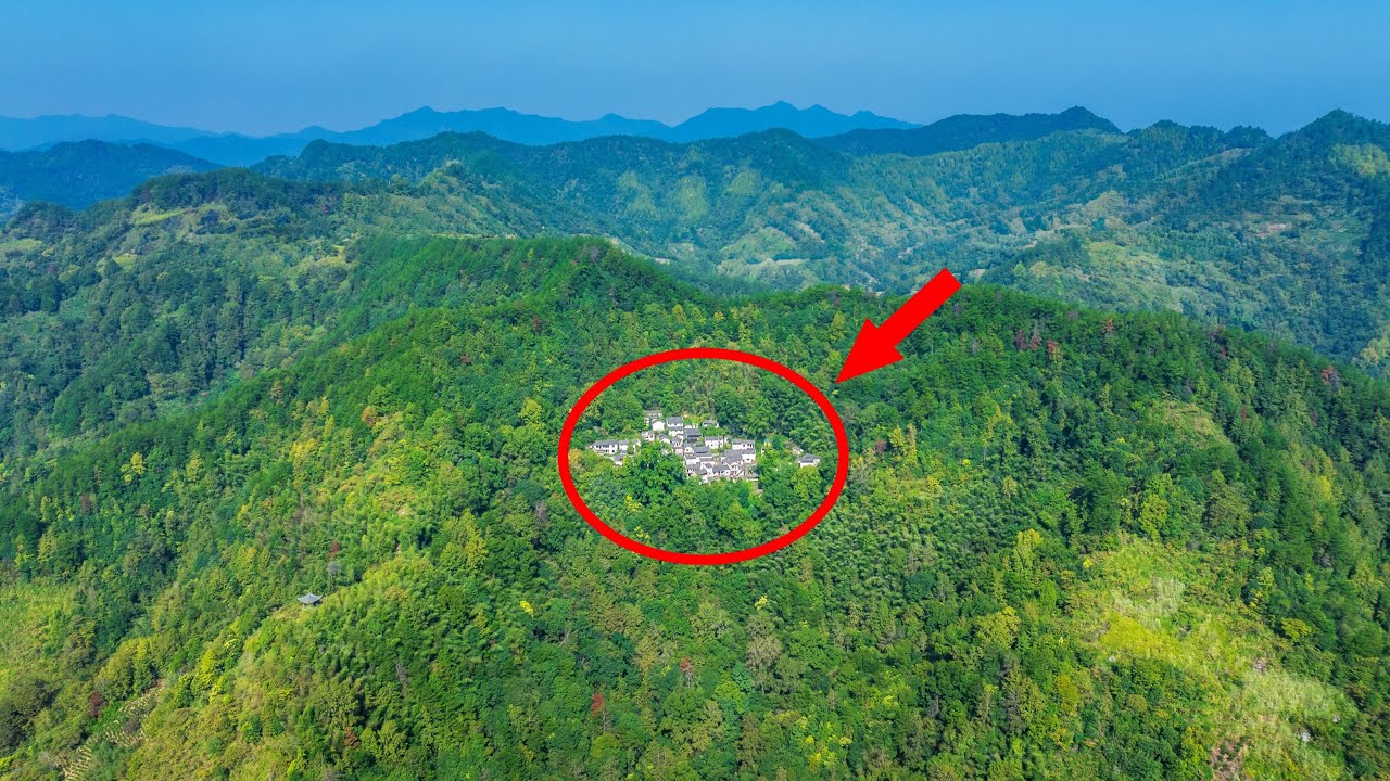 安徽深山发现一个无人古村落，独自隐匿于深山之中与世隔绝，是清代最后一位状元故居，宛如世外桃源！An abandoned and uninhabited village in Anhui, China