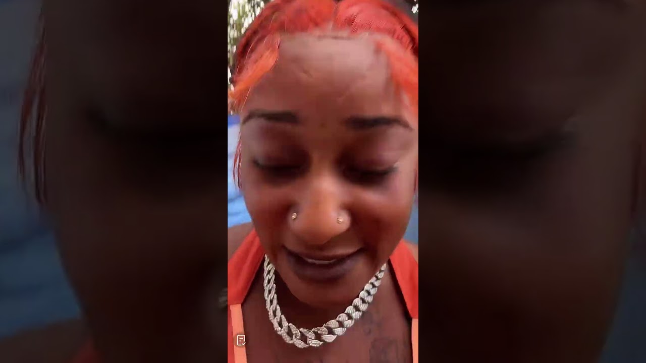 Cute boss sending out a message to the ladies them must watch 