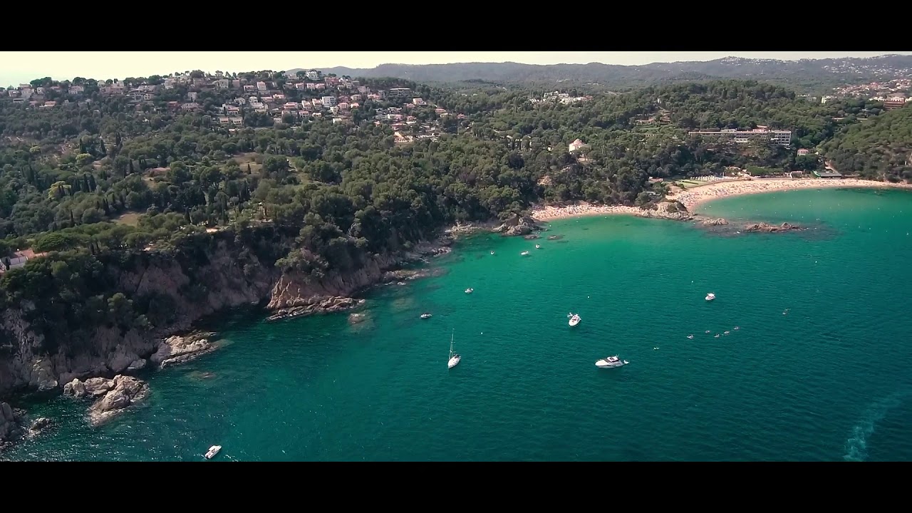 Costa Brava 4k documental. Cala Sant Francesc en Blanes.