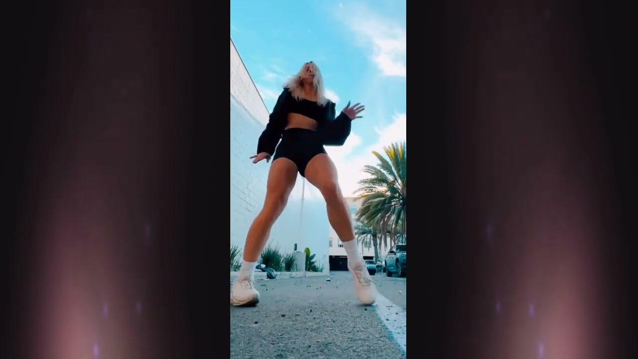 Creedance Clearwater Revival 🔥🔥 Bad Moon Rising 🔥🔥 (Shuffle Dance)