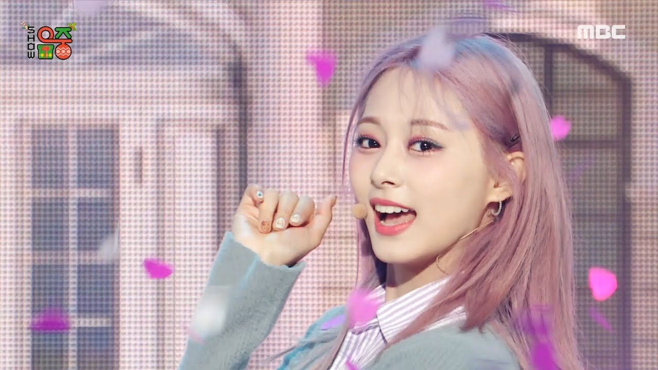 TWICE(트와이스) - Talk that Talk | Show! MusicCore | MBC221224방송