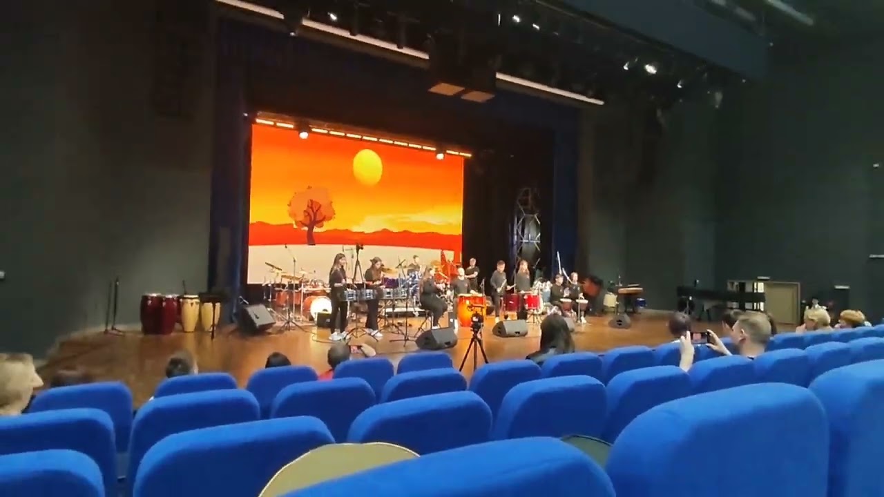Play(On)Drums - 