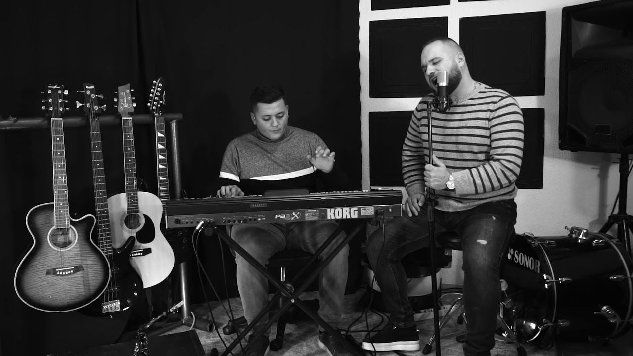 Martin Ivanov & Nikola Nikolovski- Cija si (Slave Dimitrov) COVER